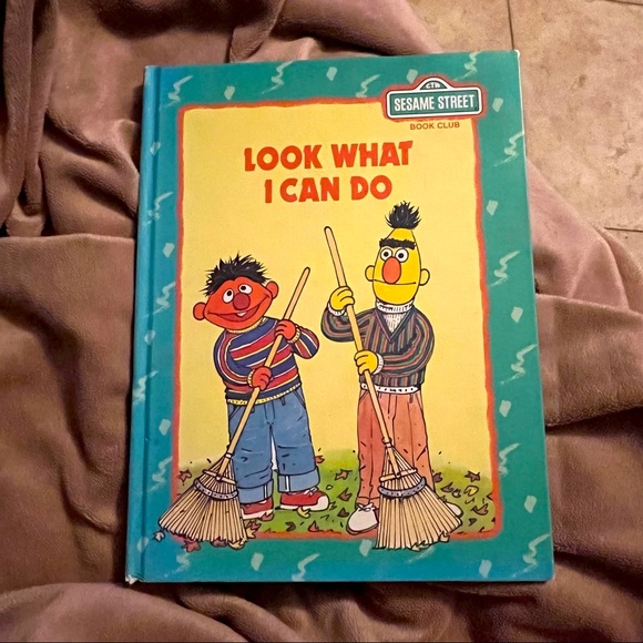 Sesame Street: Look What I Can Do by Linda Hayward and Jim Henson (Hardcover) - Picture 1 of 5